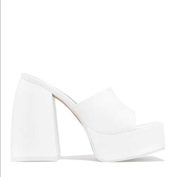 Miss Lola Shoes - Platform block heel mules